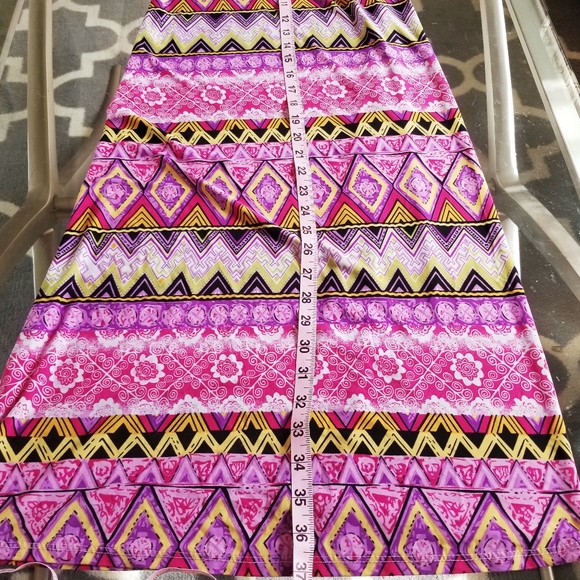 Abstract Maxi Skirt - Picture 3 of 7